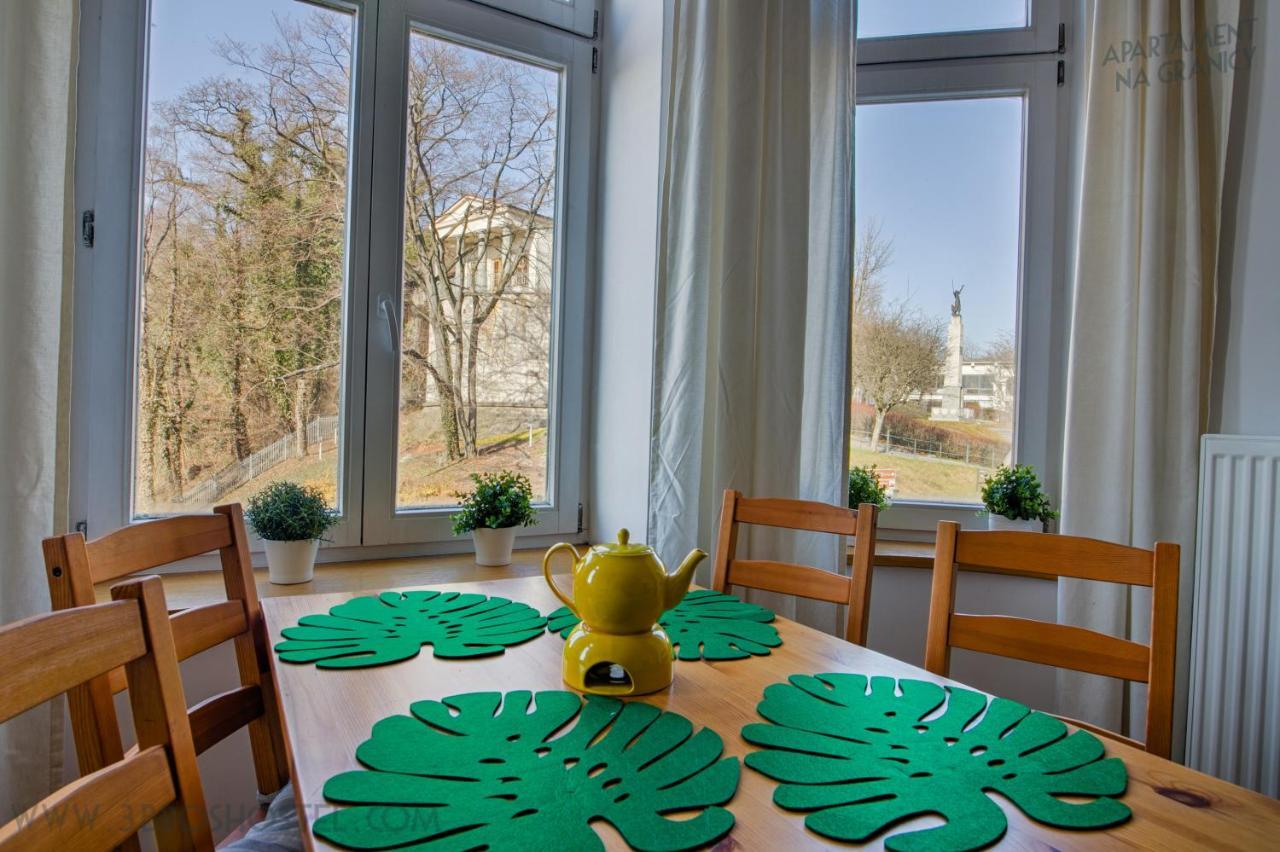 Apartament Na Granicy / Apartment On The Border Cieszyn  Esterno foto